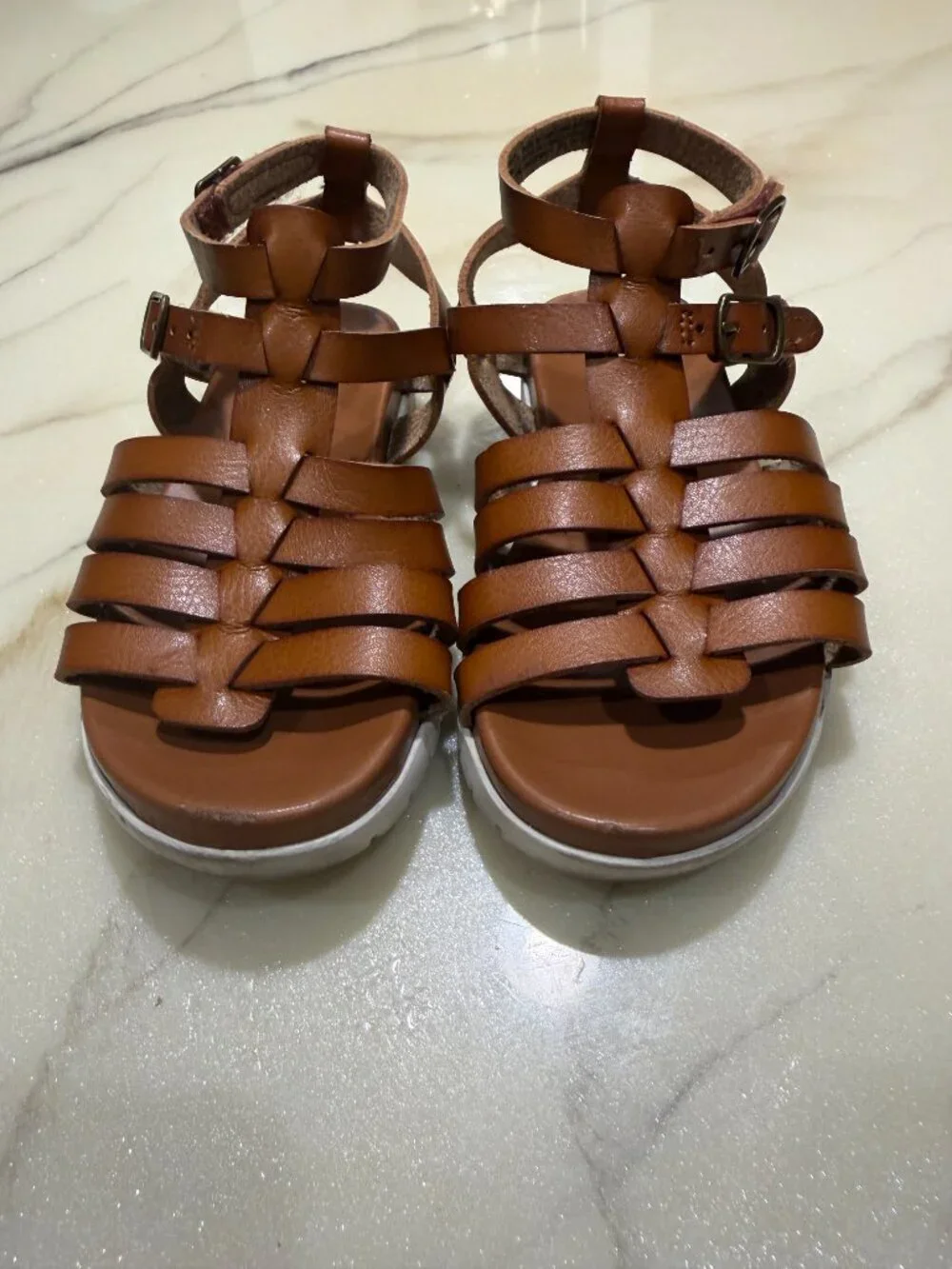 Wonder Nation Brown Sandals – Size 9